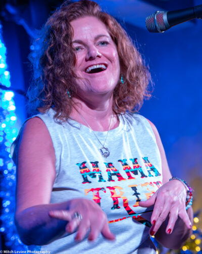 Jill Simmons - Brown Eyed Women - Crazy Uncle Mike's. 📸: Mitch Levine