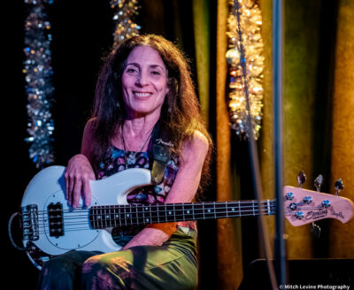 Dana Carroll - Brown Eyed Women - Crazy Uncle Mike's. 📸: Mitch Levine