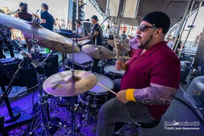 Mikey Carubba - Jam Cruise 20. 📸: Josh Timmermans