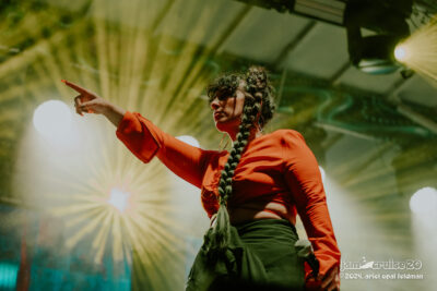 Shira Elias - Jam Cruise 20. 📸: Josh Timmermans