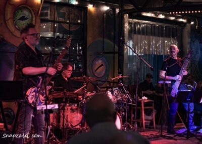 Stick Men - Cage Brewing. 📸: Jeffrey Moellering - snapzalot.com