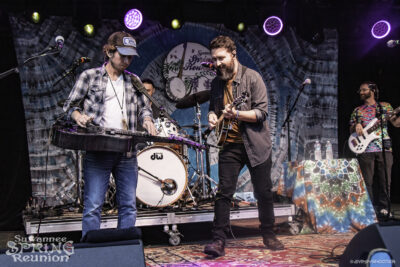 Fireside Collective. π·: David Lee