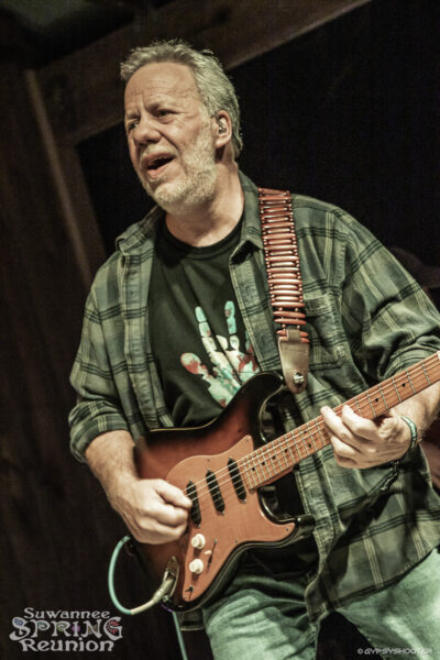 Billy Gilmore (Grass is Dead). π·: David Lee