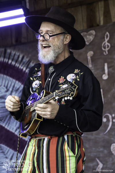 Joe Craven. π·: David Lee