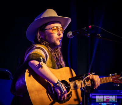 Colby T. Helms. π·: Rick Davidson