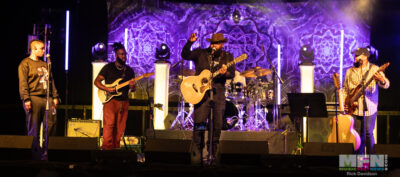 Leon Timbo Family Band. π·: Rick Davidson