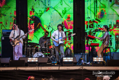 Daniel Donato's Cosmic Country - Jam Cruise 20. 📸: Jesse Faatz