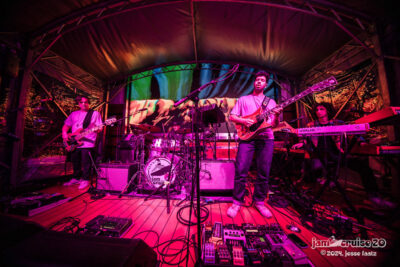 Eggy - Jam Cruise 20. 📸: Jesse Faatz