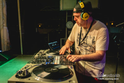 Cut Chemist - Jam Cruise 20. 📸: Scout It Out Media