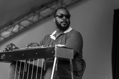 Durell Randolph - Marvelous Funkshun. 📸: steel.string.photo