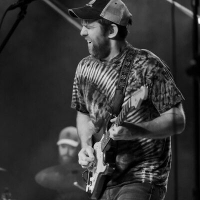 Sam Robinson - Marvelous Funkshun. 📸: steel.string.photo