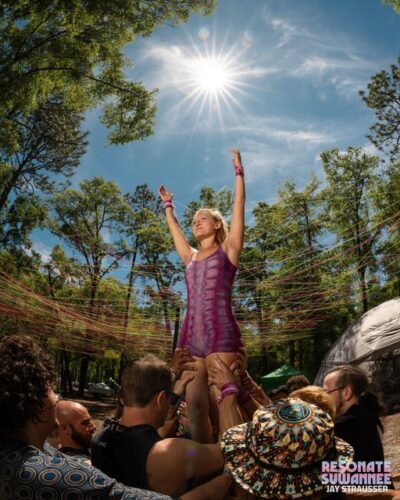 - Resonate Suwannee 24. ๐ธ: Jay Strausser