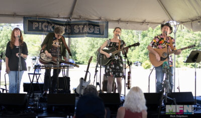 Mary Lou and Friends 📷: Rick Davidson
