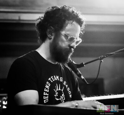 Trevor Nealon đź“·: Rick Davidson