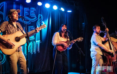 Scott Gates, AJ Lee and Larry Cook đź“·: Rick Davidson