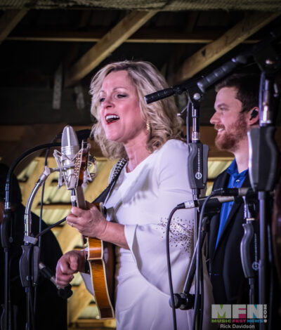 Rhonda Vincent π·: Rick Davidson