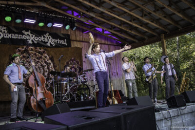 Blair Crimmins and the Hookers 📷: Rick Davidson