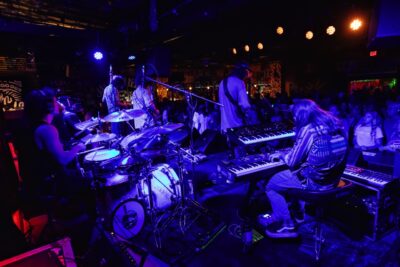 Dogs in a Pile - Crowbar 05.02.24. 📸: Dan Fernandez @Djfworkshops