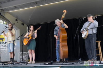 Front Porch Backsteppers 📸: Rick Davidson