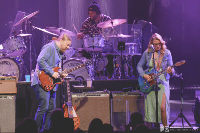 Derek Trucks, Isaac Eady & Susan Tedeschi - Tedeschi Trucks Band - The Greek - 06.07.24. 📸: Jim Brock Photography