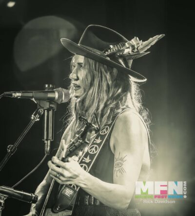 Van Plating 📸: Rick Davidson