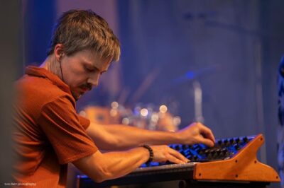 Ian Taylor - Snozzberries. 📸: @ringofarr