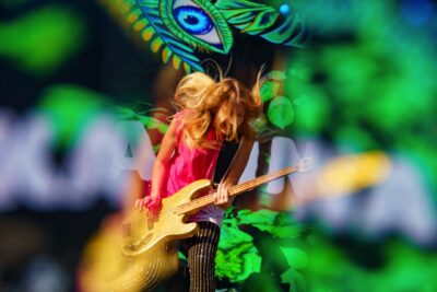 Karina Rykman - Suwannee Hulaween '24. 📸: @VonRphoto