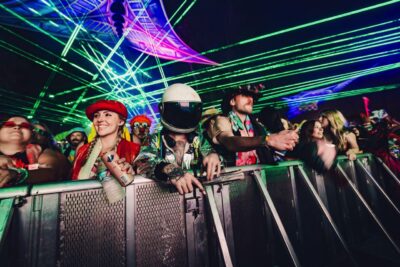 Suwannee Hulaween '24. 📸: @VonRphoto