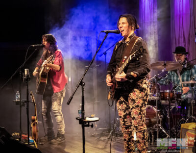 Ain't Sisters 📸: Rick Davidson