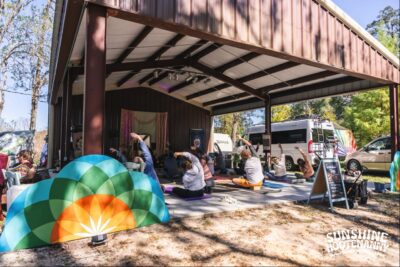 Yoga with Mallory & Dillon Reeder - Sunshine Hootenanny '24. 📸: Brier Media Photography