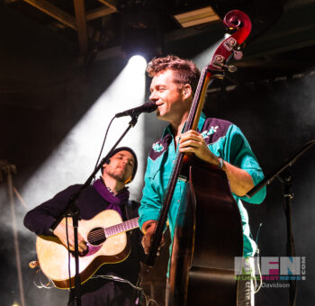 Infamous Stringdusters ๐ธ: Rick Davidson