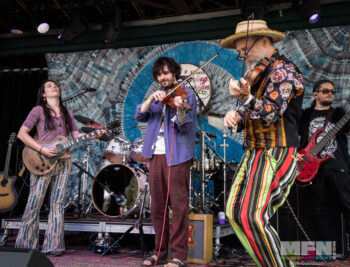 Ain't Sisters with Joe Craven ๐ธ: Rick Davidson