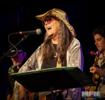 Raven Smith (Quartermoon) ๐ธ: Rick Davidson