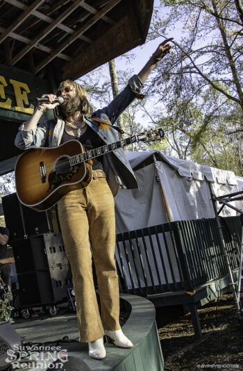 Paul McDonald ๐ธ: David Lee