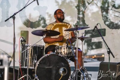 EASY! - Melody Trucks & The Lee Boys. ๐ธ: Tony Brier