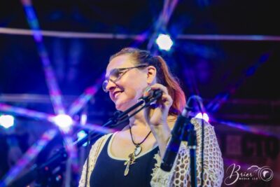 Melody Trucks - Melody Trucks & The Lee Boys. 📸: Tony Brier