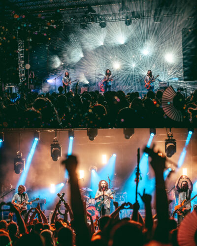 Pigeons Playing Ping Pong - Domefest '25. 📸: Adam Berta Photo