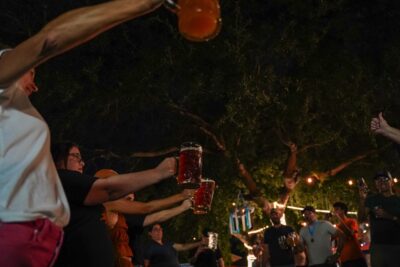 - Dunedin Brewery Oktobeerfest '25. π·: Hunter Nicole Bryant