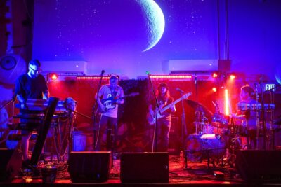 Brain Emoji - Dunedin Brewery Oktobeerfest '25. π·: Hunter Nicole Bryant