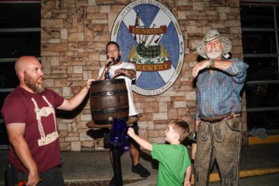 - Dunedin Brewery Oktobeerfest '25. π·: Hunter Nicole Bryant