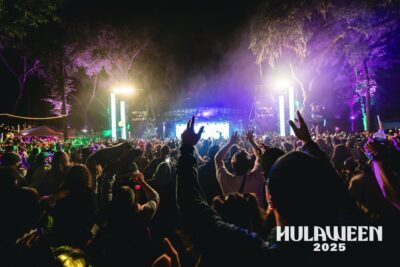Spirit Lake Stage - Suwannee Hulaween '25. 📸: @VonRphoto