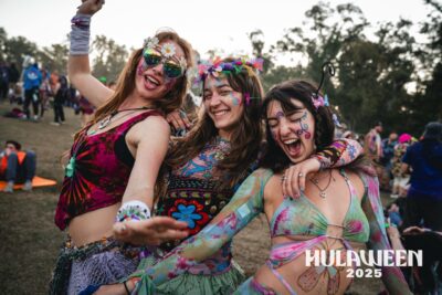 Hulaweeners - Suwannee Hulaween '25. 📸: @VonRphoto