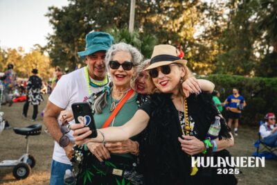 Hulaweeners - Suwannee Hulaween '25. 📸: @VonRphoto