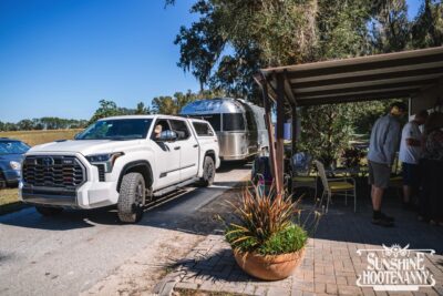 check-in - Sunshine Hootenanny '25. ๐ธ: Brier Media Event Photography