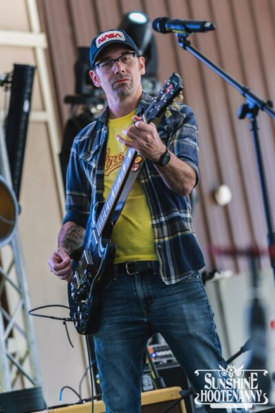 Matthew Burke - Have Gun Will Travel - Sunshine Hootenanny '25. ๐ธ: Brier Media Event Photography