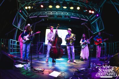 Willow Osbourne with Mountain Grass Unit - Sunshine Hootenanny '25. ๐ธ: Brier Media Event Photography