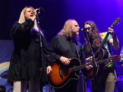 Donna Ray Swann, Warren Haynes & Grahame Lesh - Songbird Holler - Xmas Jam '25. ๐ธ: Jerry Friend