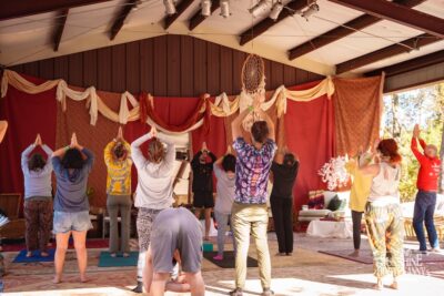 Yoga & Meditation with Dillon & Mallory - Sunshine Hootenanny '25. ๐ธ: Scout It Out Media