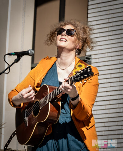 Becky Buller 📸: Rick Davidson