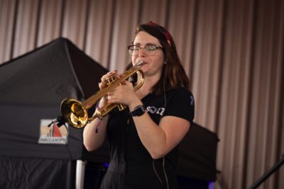 Adrienne Widener - Sooza Horns - Whippersnap '26. 📸: FunkEyeMedia